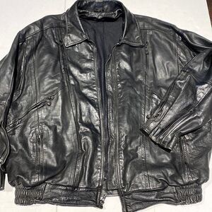 vintage Black heavy leather motorcycle jacket men’s size large